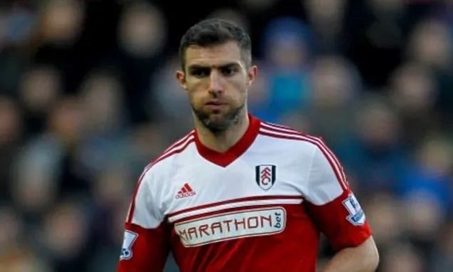 Aaron Hughes Là Ai? Sự Nghiệp Bóng Đá Và Đời Tư Của Cựu Cầu Thủ