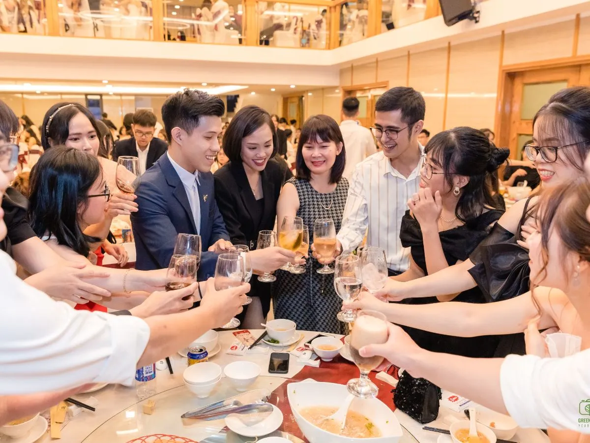 Kinh Nghiệm Tổ Chức Gala Dinner Đơn Giản Và Chi Tiết Nhất