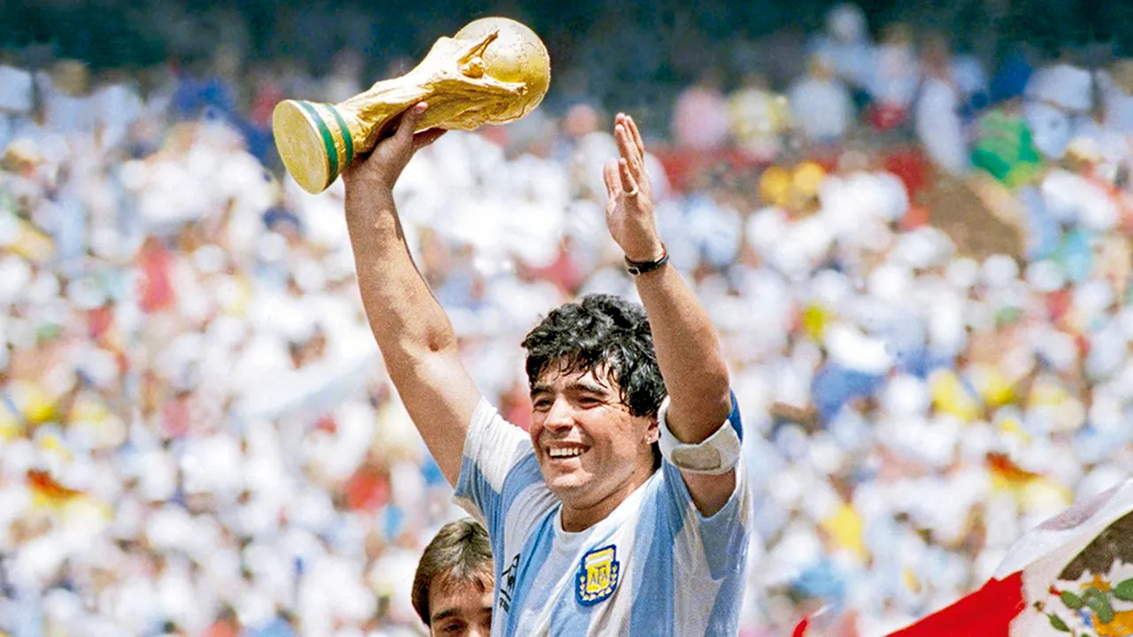 Những Lý Do Hàng Tại Sao Maradona Là Cầu Thủ Vĩ Đại Nhất