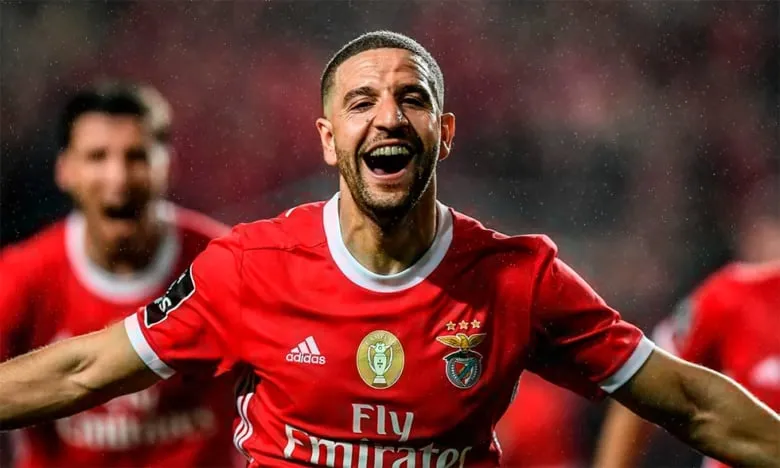 Tiểu Sử Adel Taarabt – Cầu Thủ Tài Năng Của Đội Tuyển Maroc