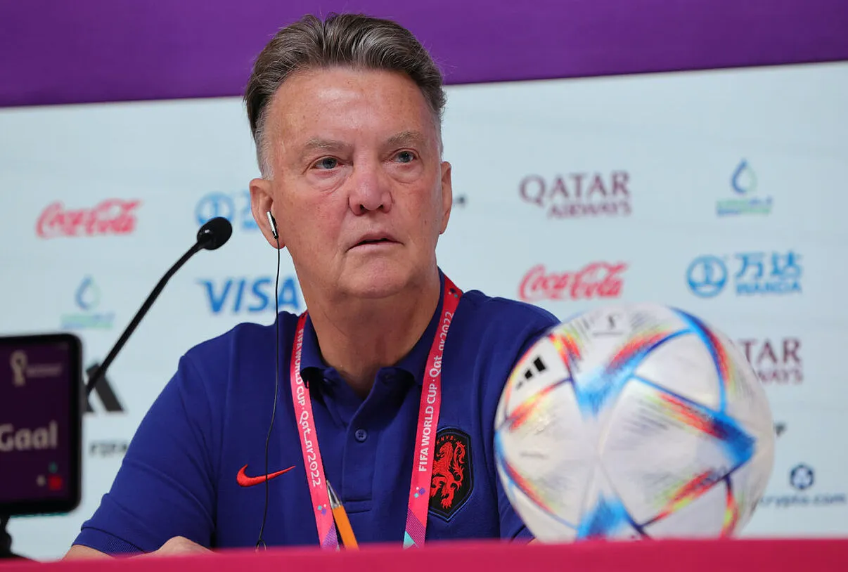 Tiểu Sử HLV Louis Van Gaal Và Những Thành Tích Nổi Bật Nhất