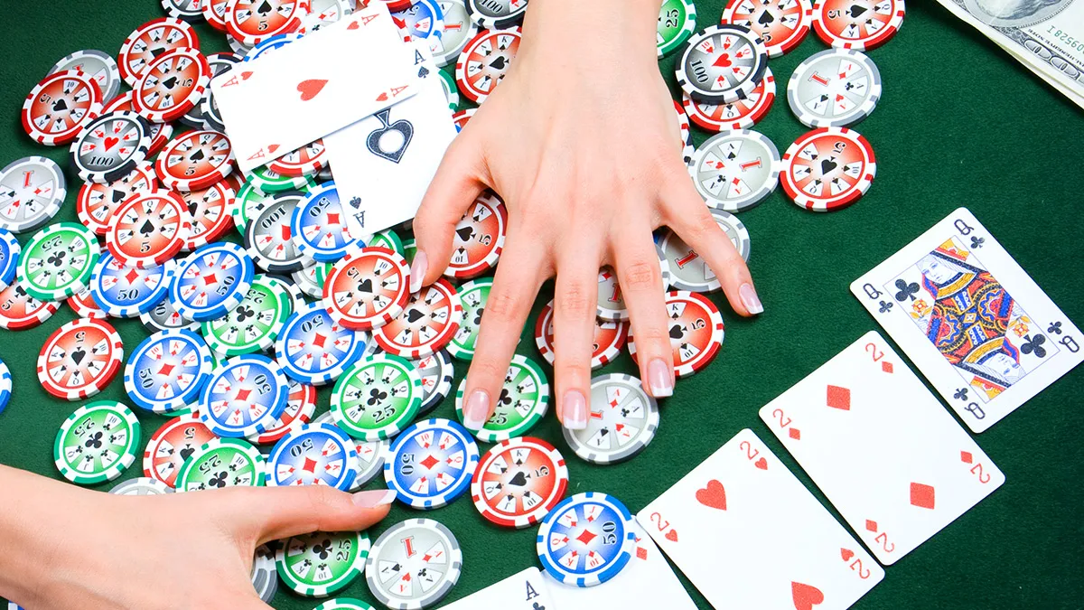 Top 8 Các Kiểu Chơi Poker Phổ Biến Giúp Bạn Giành Chiến Thắng